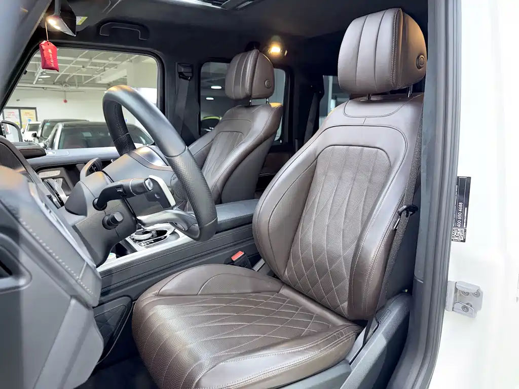 Mercedes-Benz G-Class 2023 — фото 14