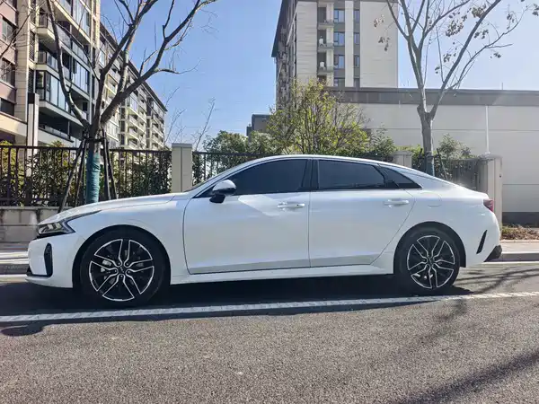 Kia K5 2026