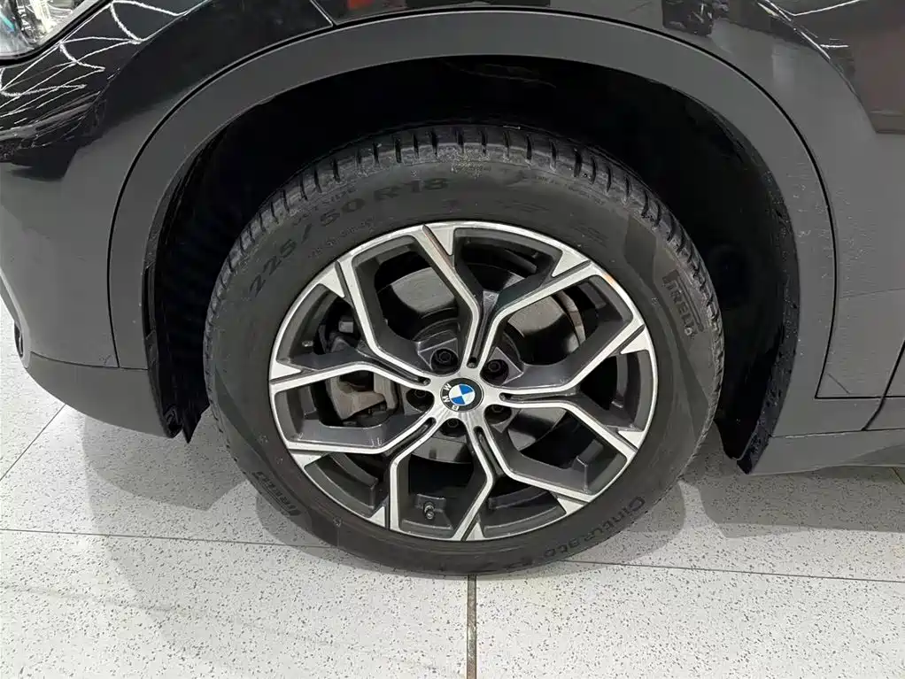 BMW X1 2021 — фото 12