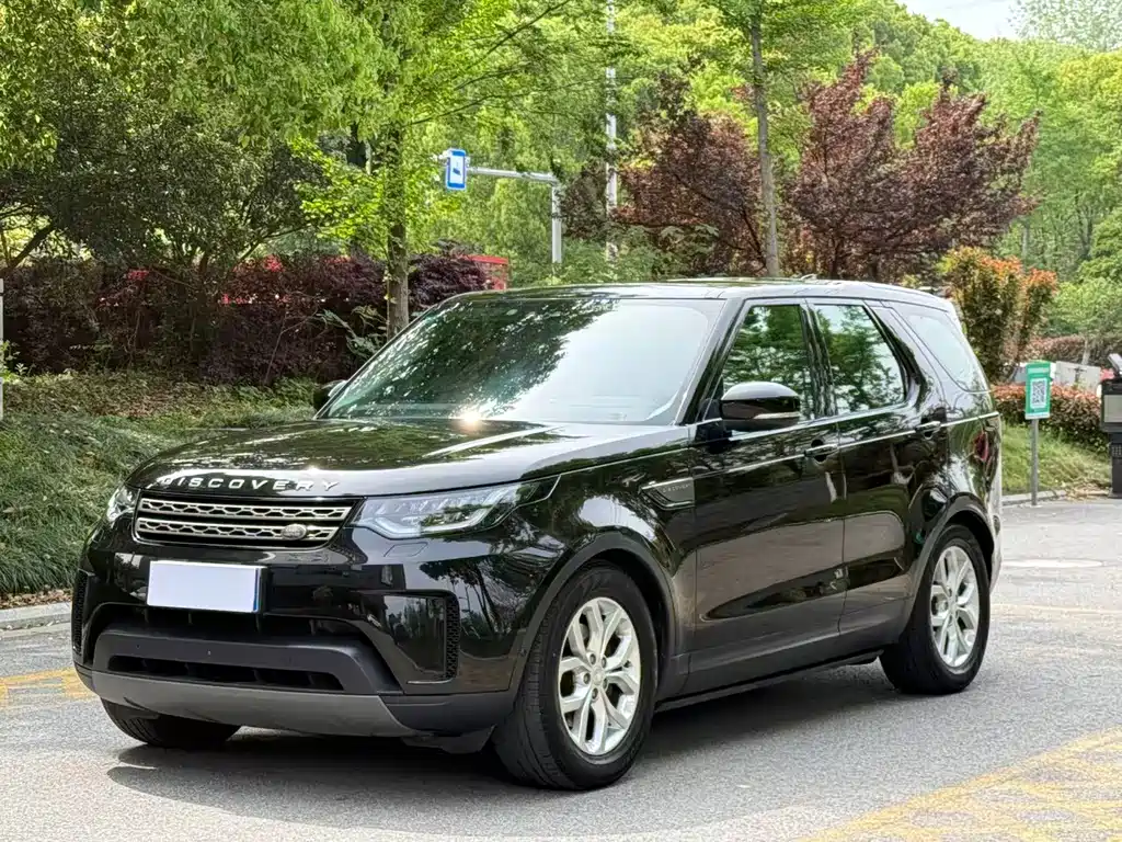 Land Rover Discovery 2020 — фото 1