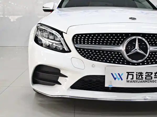 Mercedes-Benz C-Class 2020