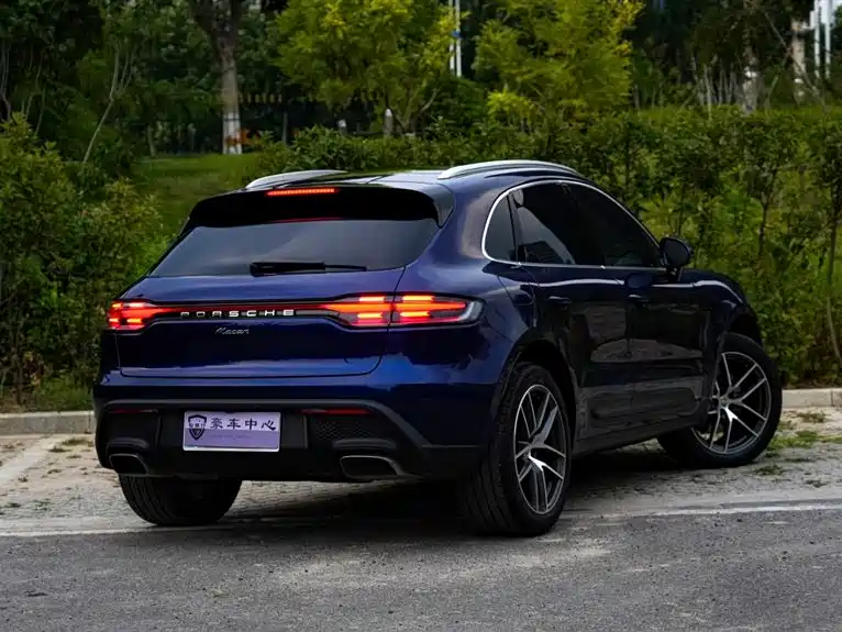 Porsche Macan 2022