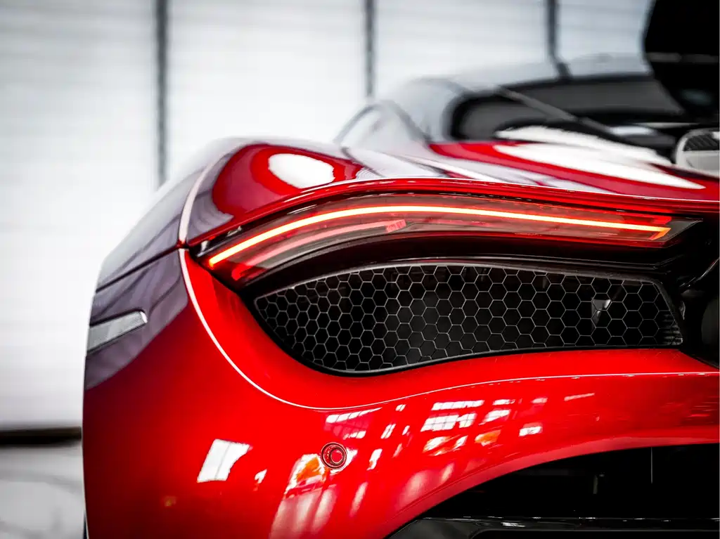 McLaren 720S 2020 — фото 8