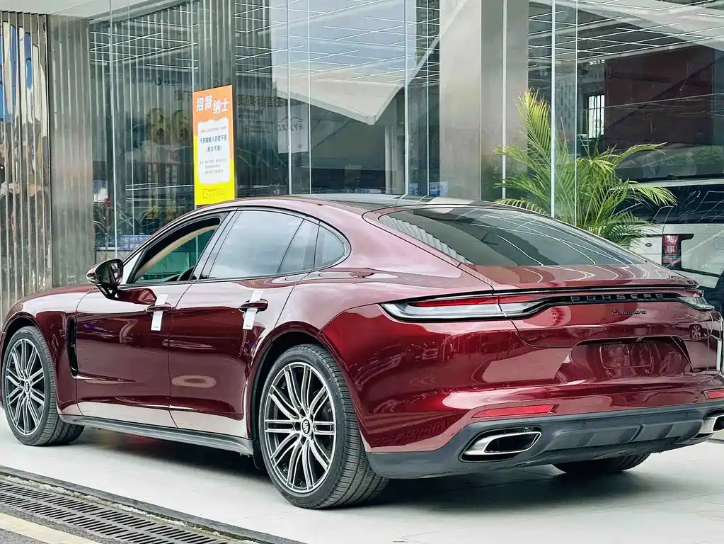 Porsche Panamera 2021 — фото 3