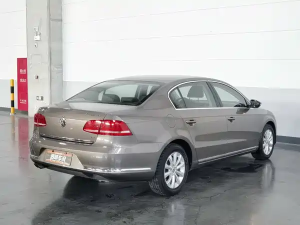 Volkswagen Magotan 2013