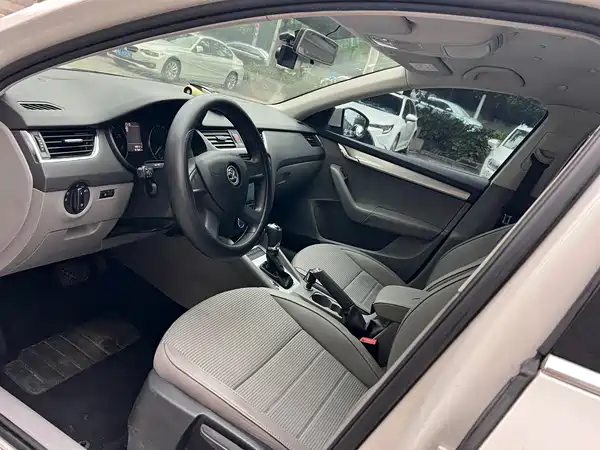 Skoda Octavia 2015