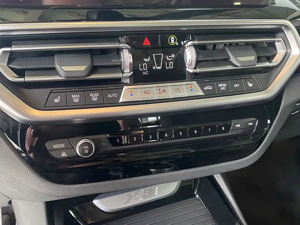 BMW X3 2022 — фото 10