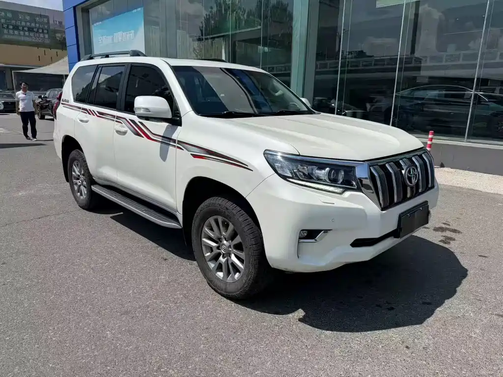 Toyota Prado 2019 — фото 3