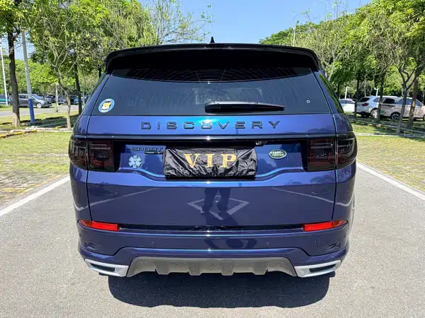 Land Rover Discovery Sport 2021