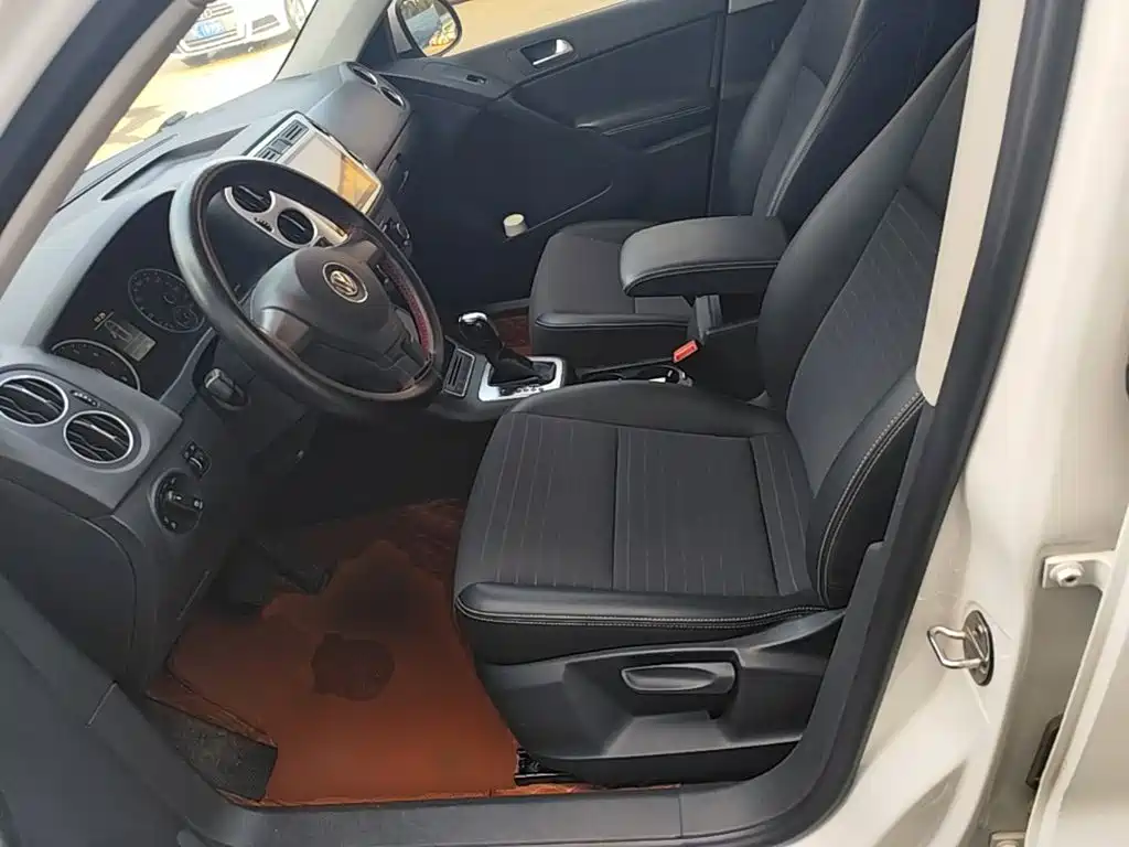 Volkswagen Tiguan 2019 — фото 15