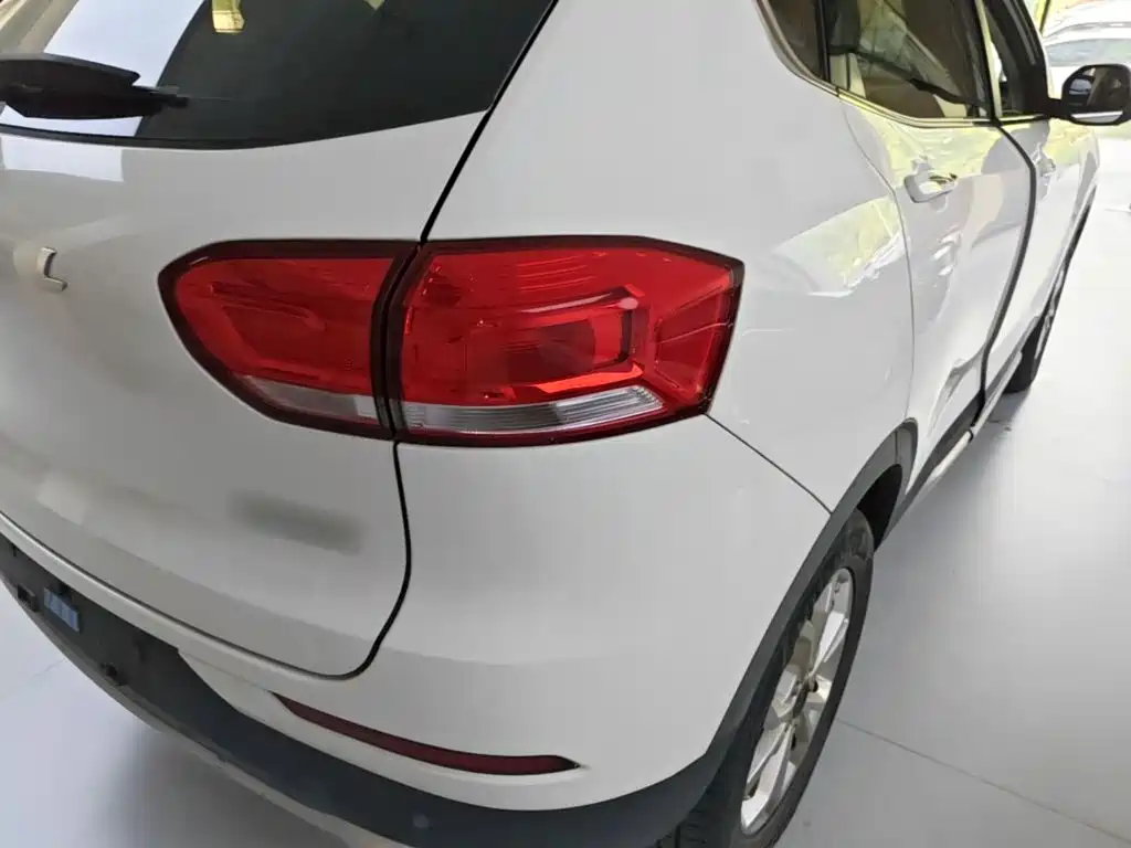 Haval H2s 2019 — фото 8