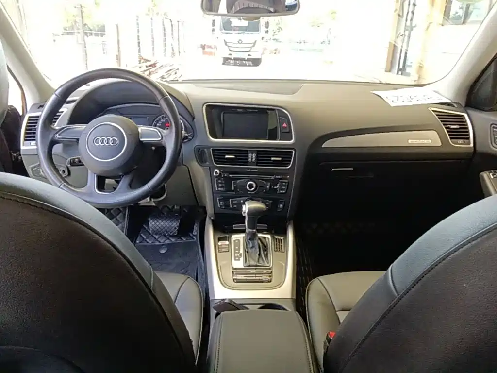 Audi Q5 2016 — фото 10
