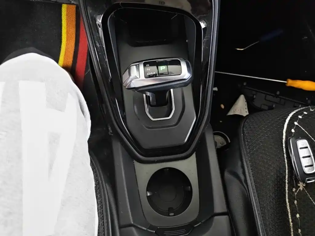 Haval H2s 2019 — фото 14