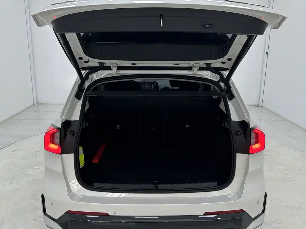 BMW X1 2023 — фото 15