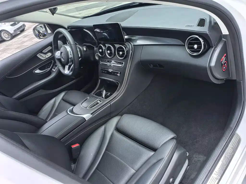 Mercedes-Benz C-Class 2021 — фото 12
