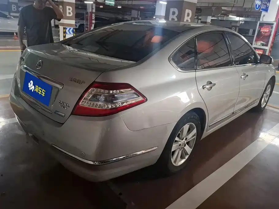 Nissan Teana 2012