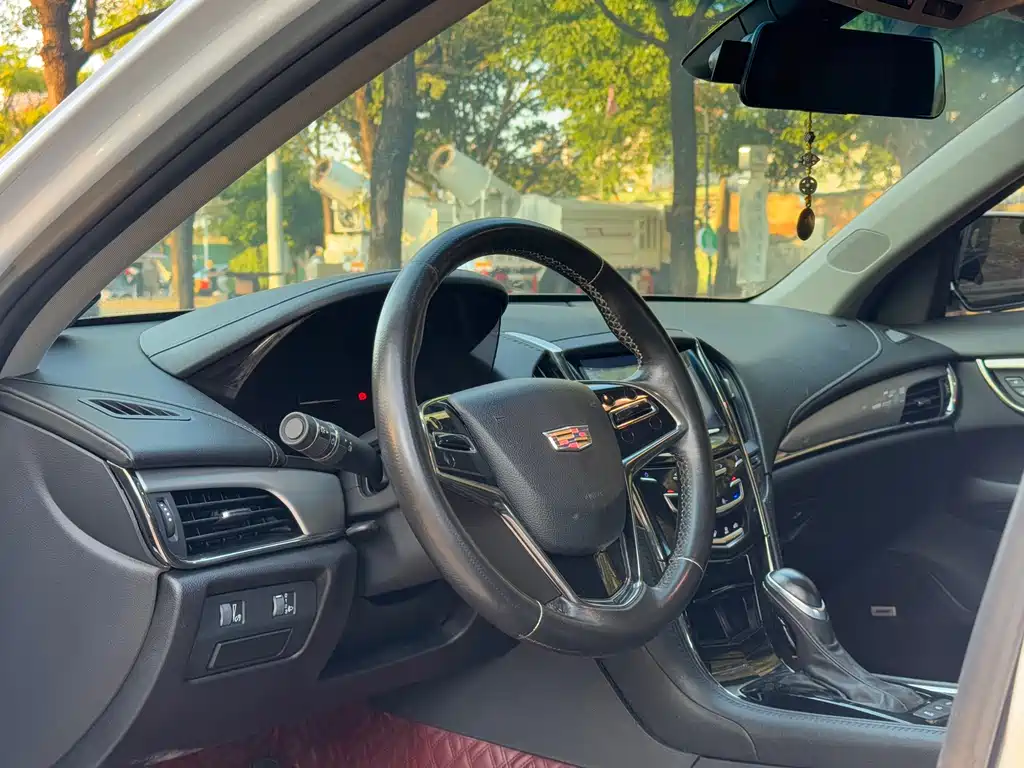 Cadillac ATS-L 2016 — фото 10