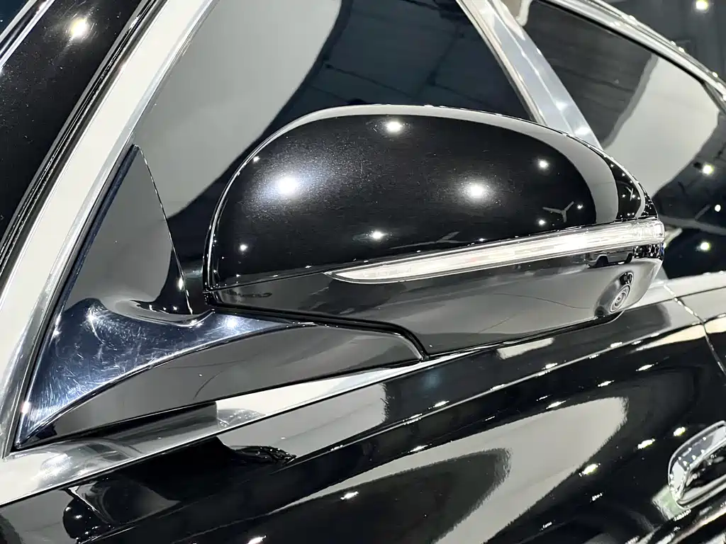 Mercedes-Benz S-Class 2023 — фото 11