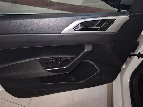 Volkswagen Polo 2024