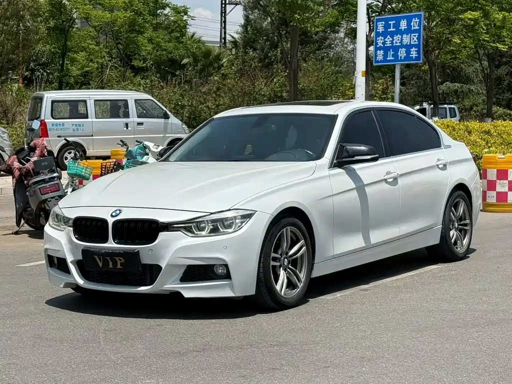 BMW 3 Series 2017 — фото 1