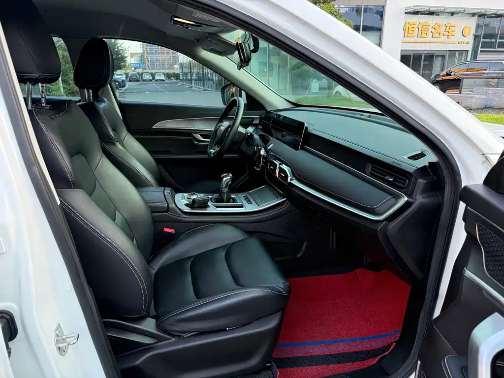 Jetour X70 PLUS 2021 — фото 15
