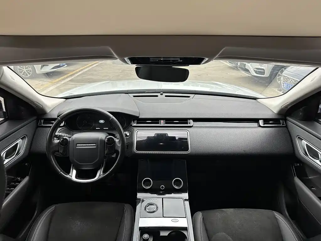 Land Rover Velar 2020