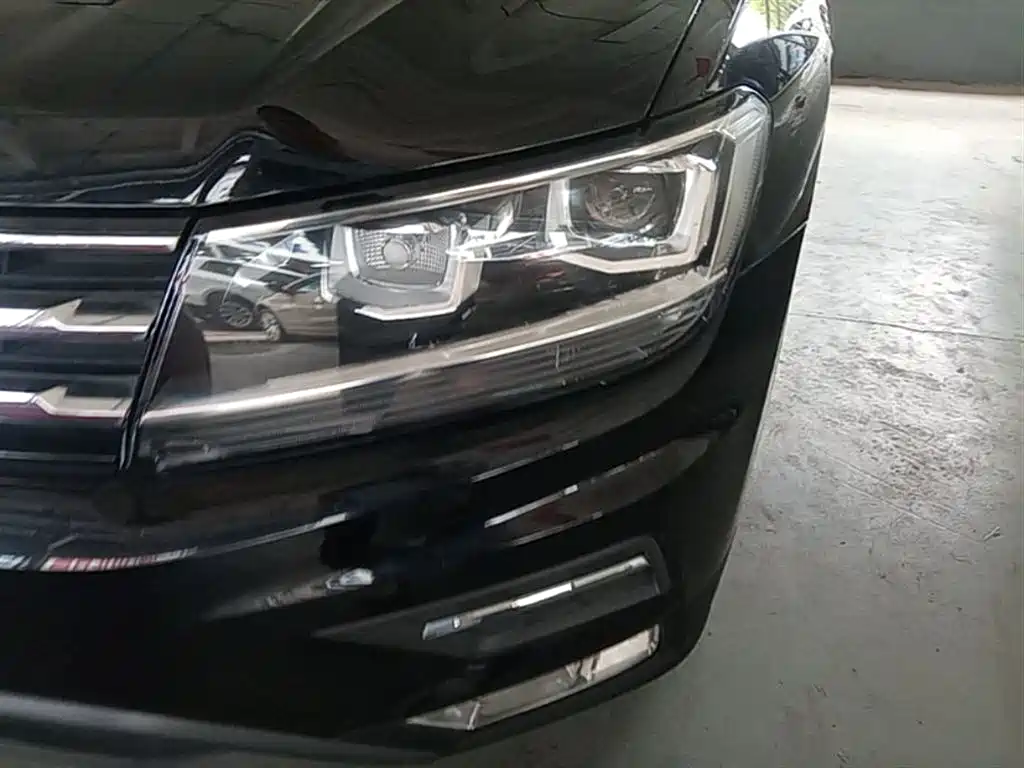 Volkswagen Tiguan L 2020 — фото 24