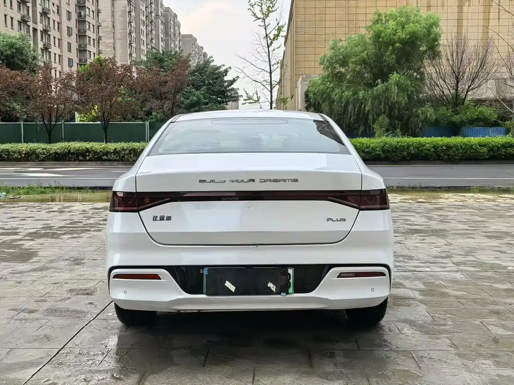 BYD Qin PLUS 2023 — фото 8