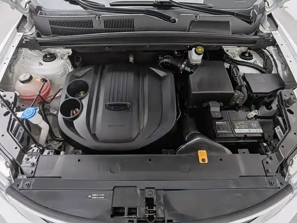 Geely Boyue 2021