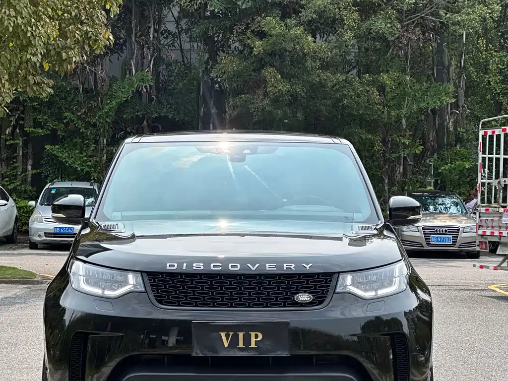 Land Rover Discovery 2019 — фото 2