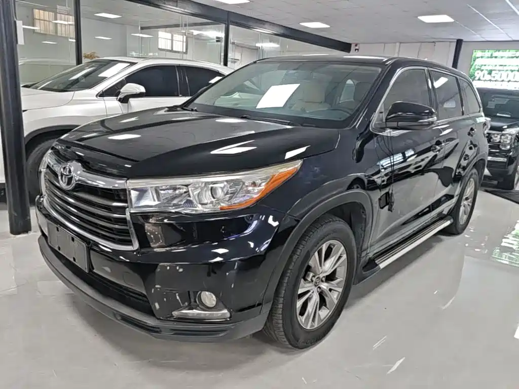Toyota Highlander 2018 — фото 2