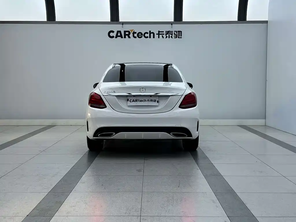 Mercedes-Benz C-Class 2018 — фото 2
