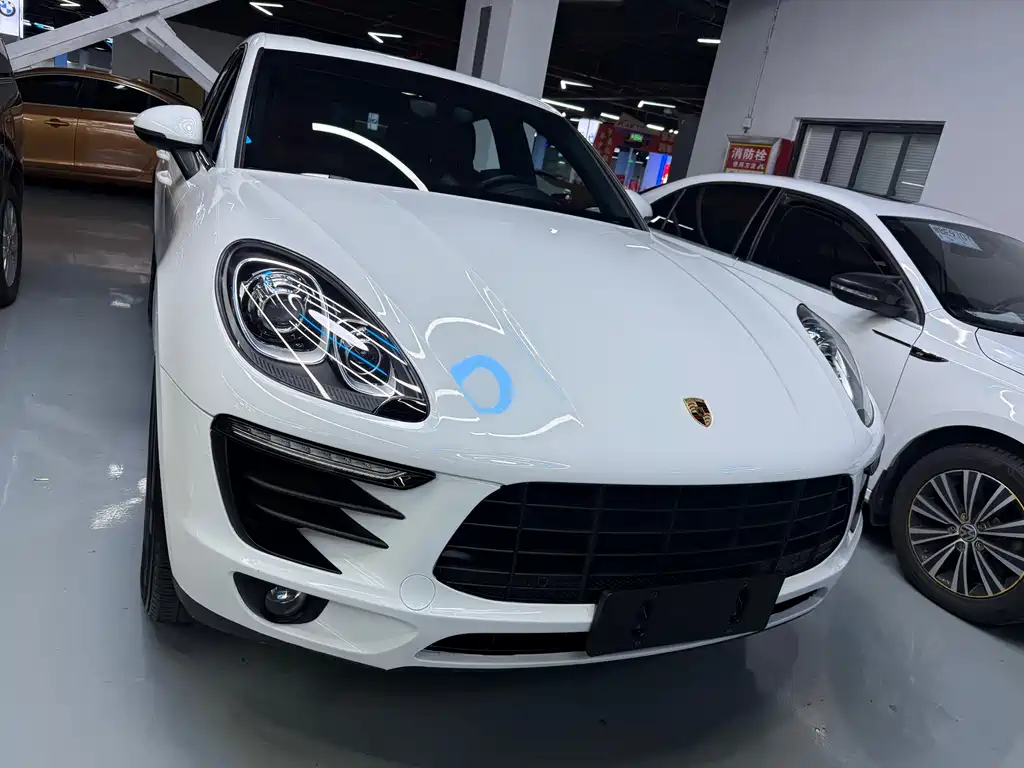 Porsche Macan 2015
