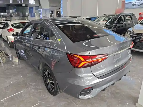 Roewe i5 2022