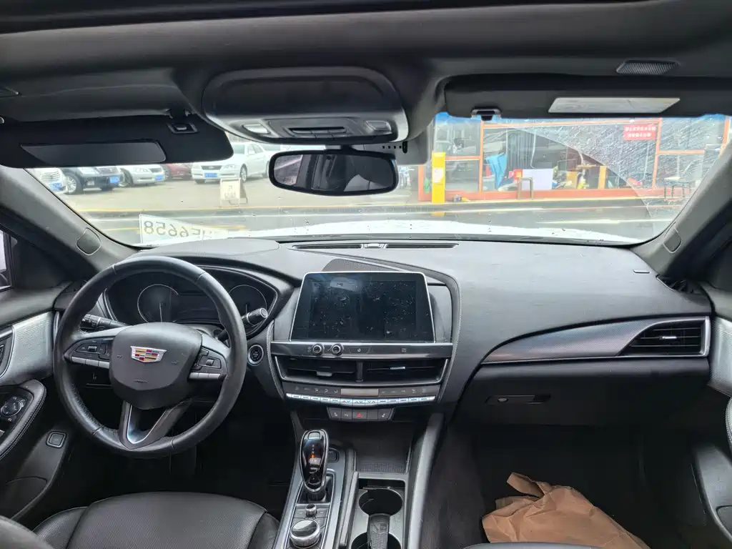 Cadillac CT5 2020 — фото 10