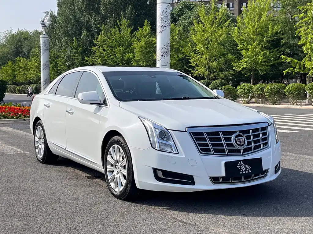 Cadillac XTS 2014 — фото 3