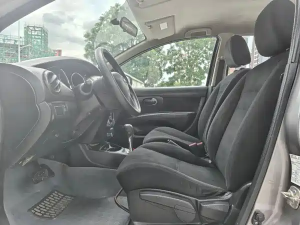 Nissan Livina 2014