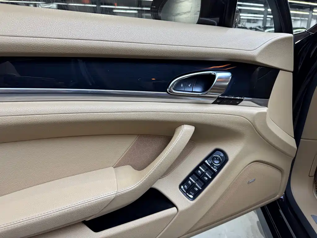 Porsche Panamera New Energy 2017 — фото 14