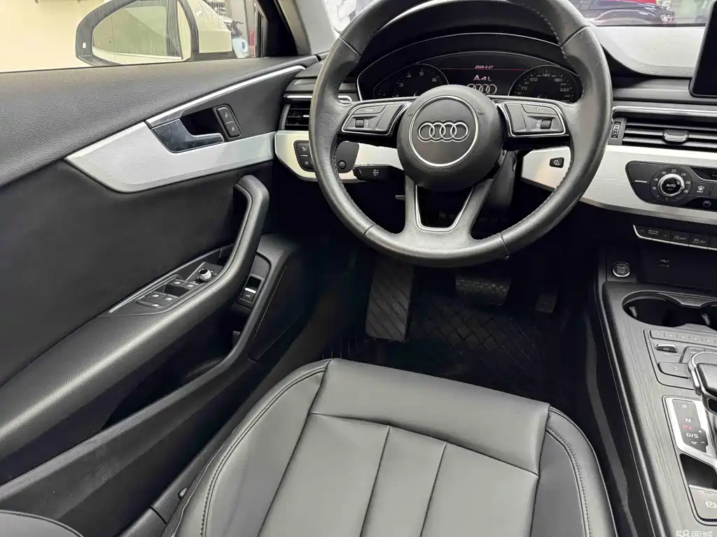 Audi A4L 2019 — фото 10