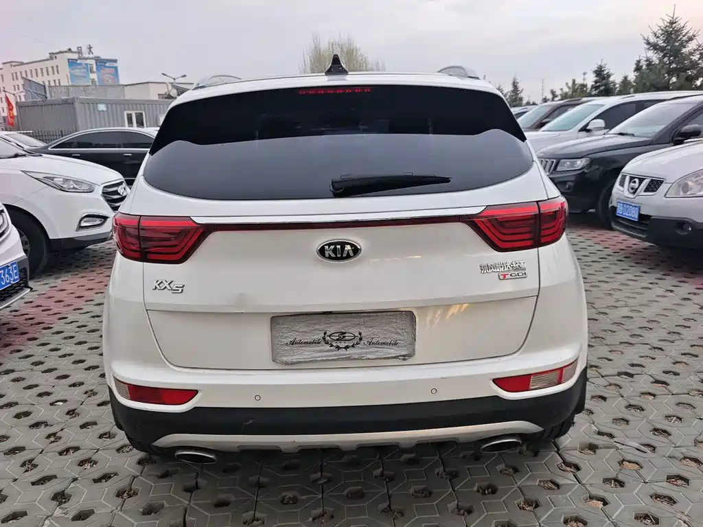 Kia KX5 2016 — фото 8