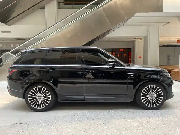 Land Rover Range Rover Sport 2021
