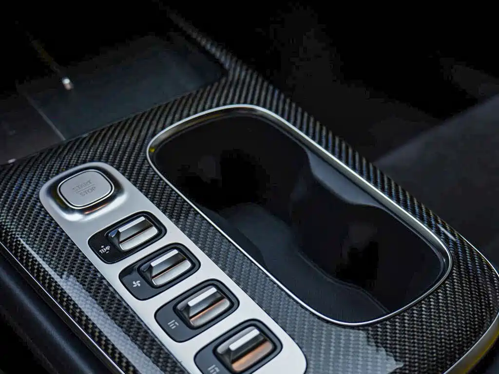 Xiaomi SU7 Ultra 2025 — фото 10