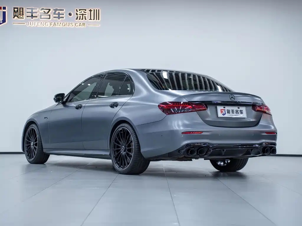 Mercedes-Benz E-Class AMG 2022 — фото 8