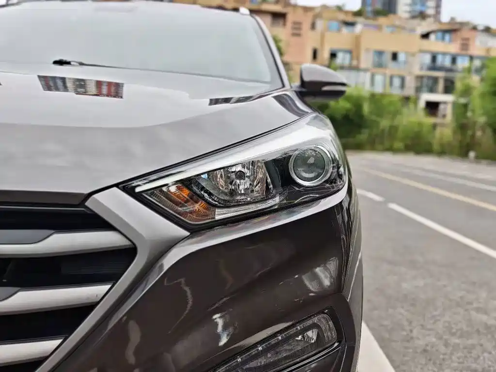 Hyundai Tucson 2015 — фото 31