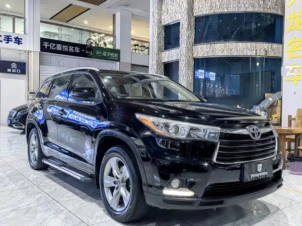 Toyota Highlander 2017