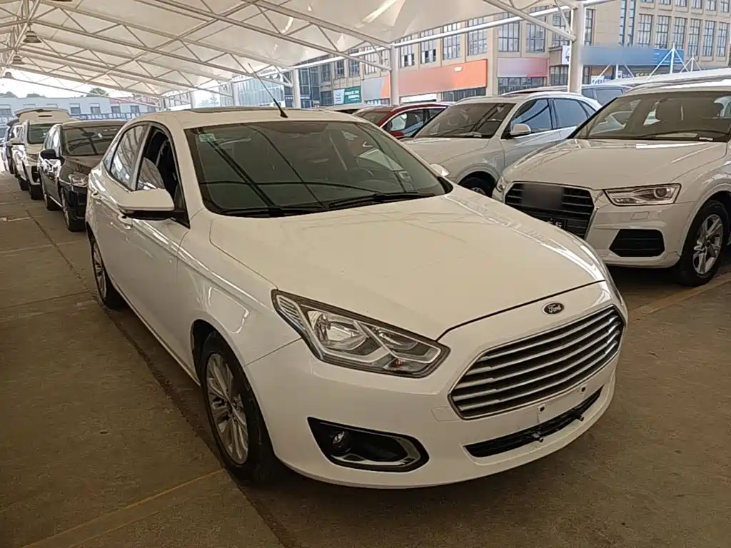Ford Forrest 2015