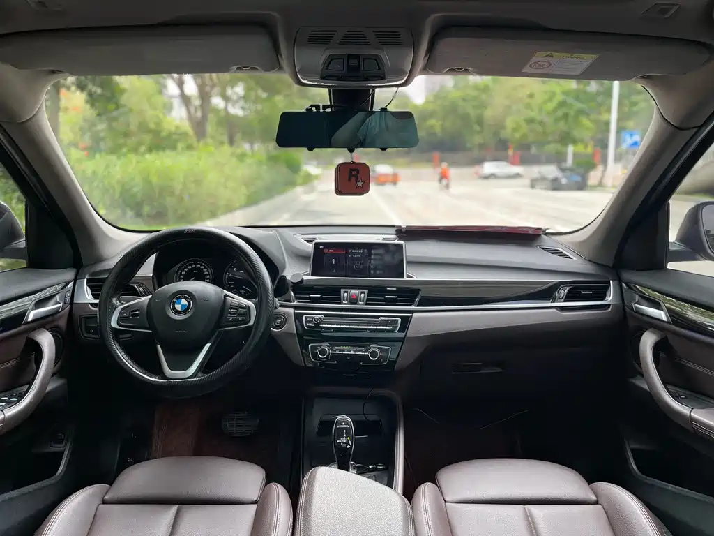BMW X1 2019 — фото 13