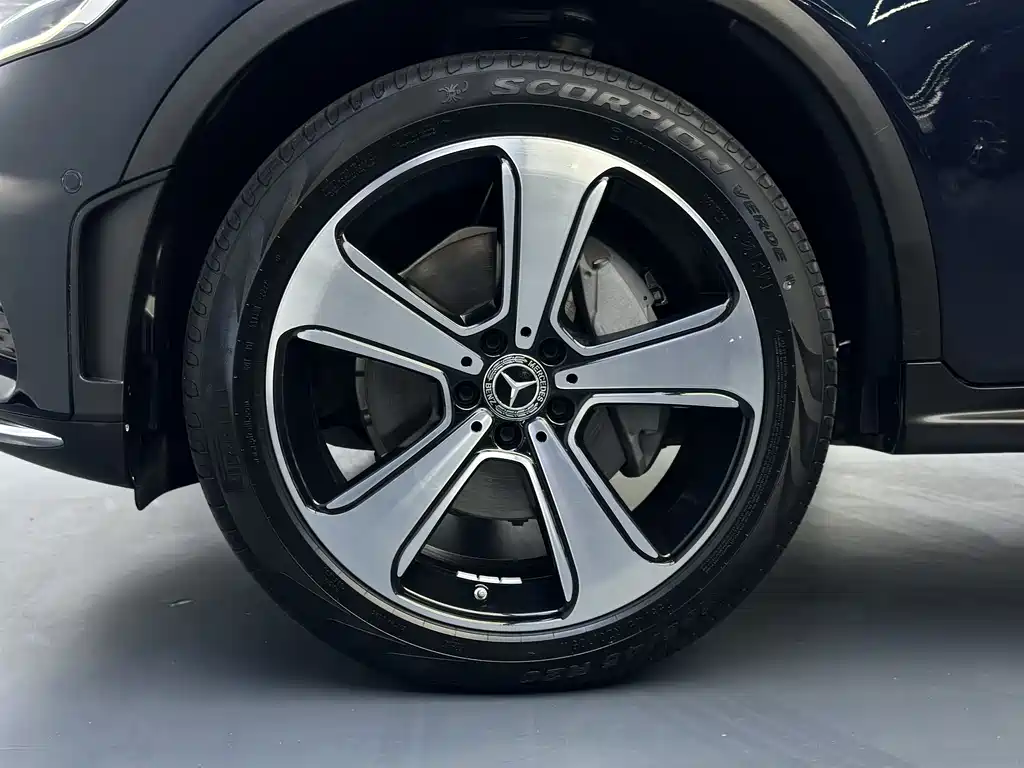 Mercedes-Benz GLC 2022 — фото 30