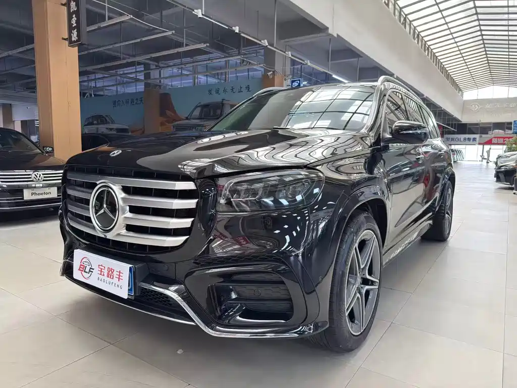 Mercedes-Benz GLS 2024