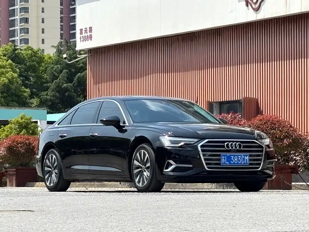 Audi A6L 2023 — фото 3
